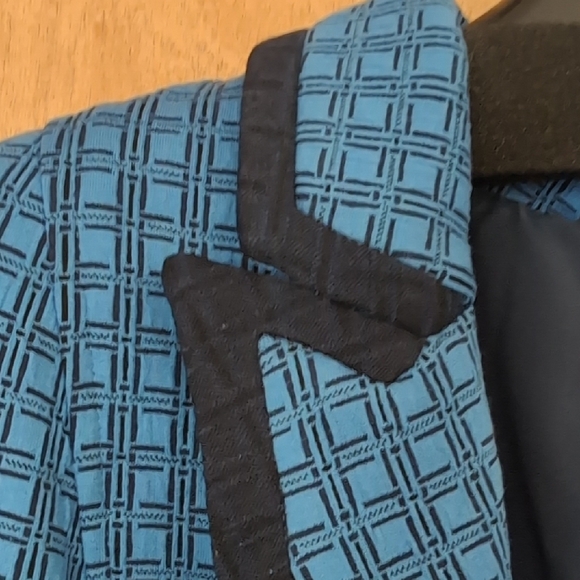 CAbi Scholarship Blazer Size XL - Picture 3 of 7